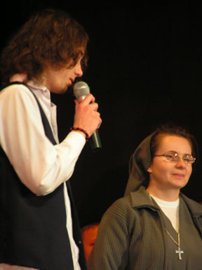 173.jpg